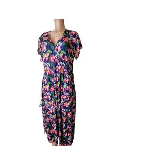 Floral Wrap Midi Dress in Navy and Pink 3